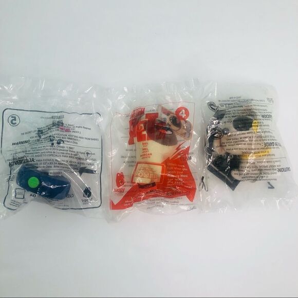 mcdonalds happy meal toy lot the secret life of pets and the dog 2005 2016 2019 - Picture 1 of 10
